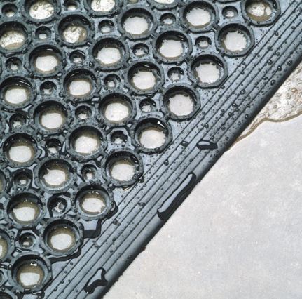 SafeWalk Grease-Proof Black Floor Mat | 36" X 60"
