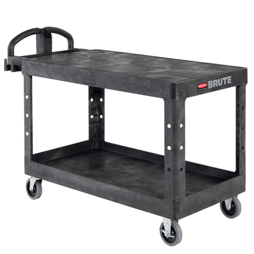 Grand chariot utilitaire robuste à 2 étagères Rubbermaid® | Étagère plate | Roulettes pivotantes | 4545